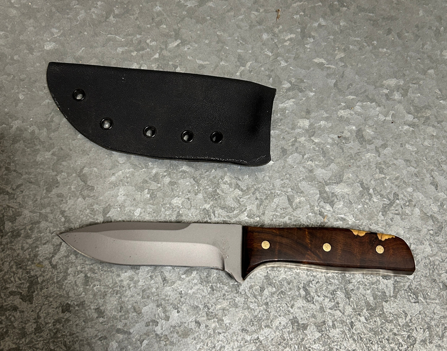 Custom Knives and Sheaths