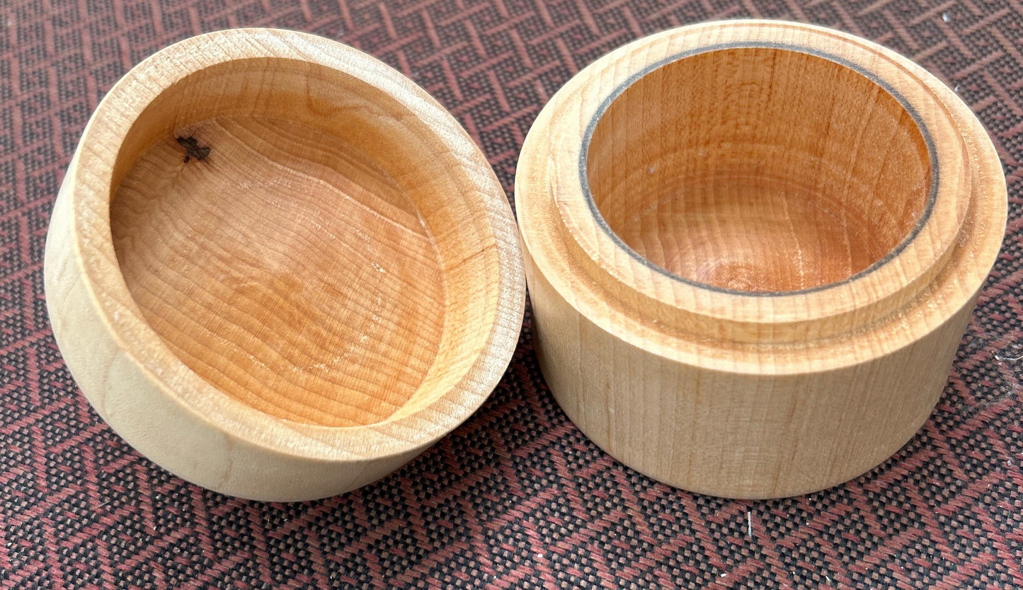 Maple Hand Turned Box with Lid 3" Diameter