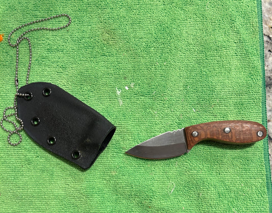 Custom Knives and Sheaths
